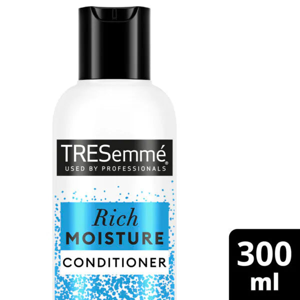 TRESemmé Moisture Rich Conditioner with Vitamin E for Dry Damaged Hair 300/900ml