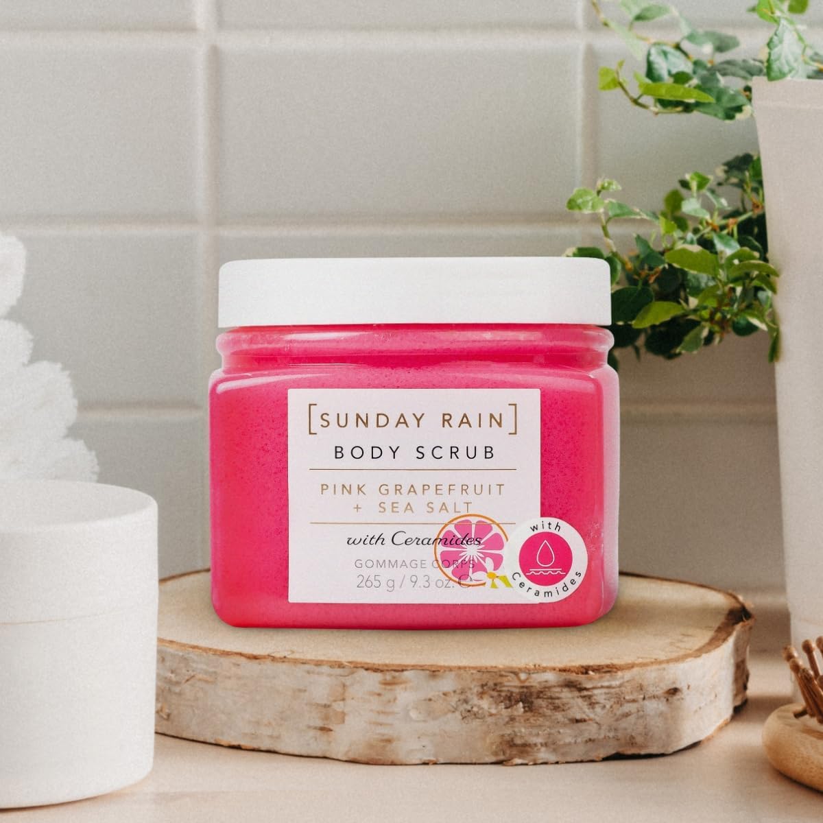 Sunday Rain Pink Grapefruit And Sea Salt Body Scrub 265g