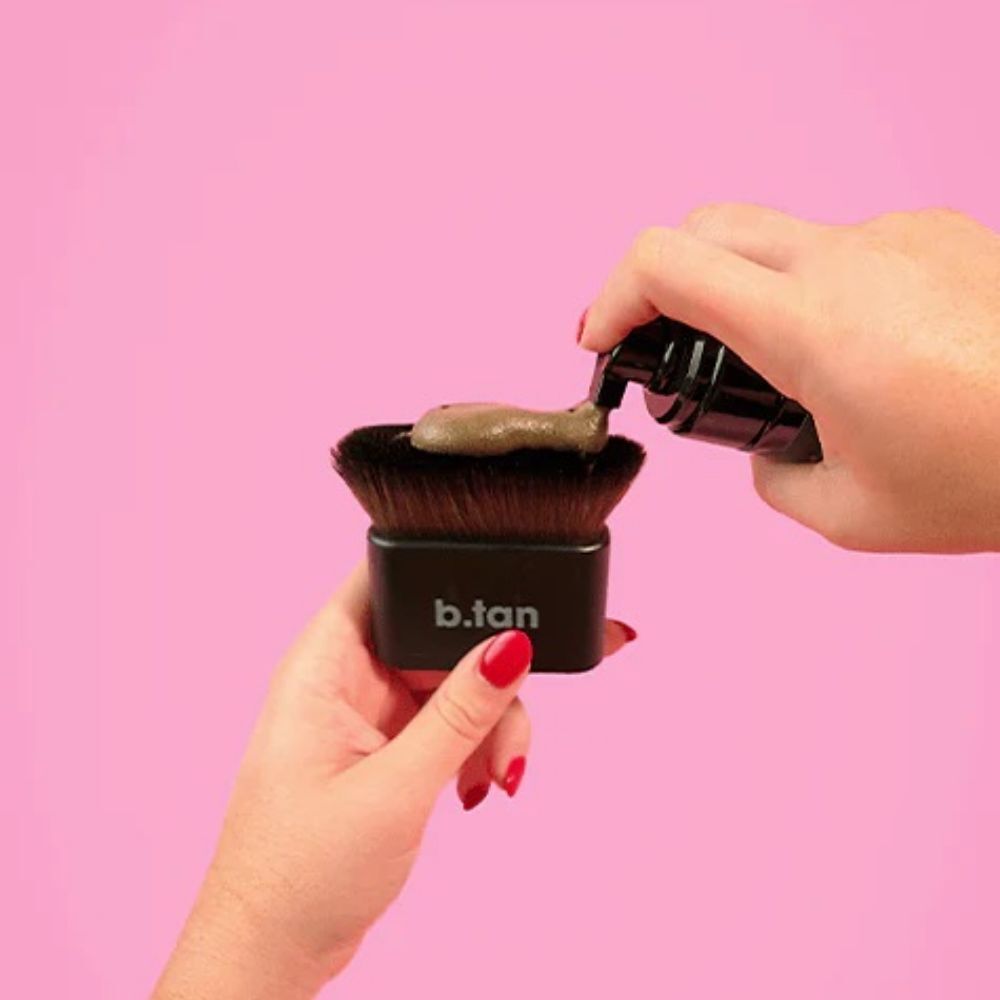 B Tan  Air Brush D Face And Body Blending Brush