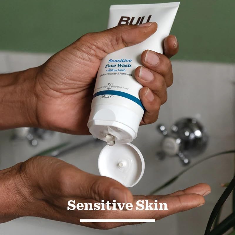 Bull Dog  Sensitive Face Wash
