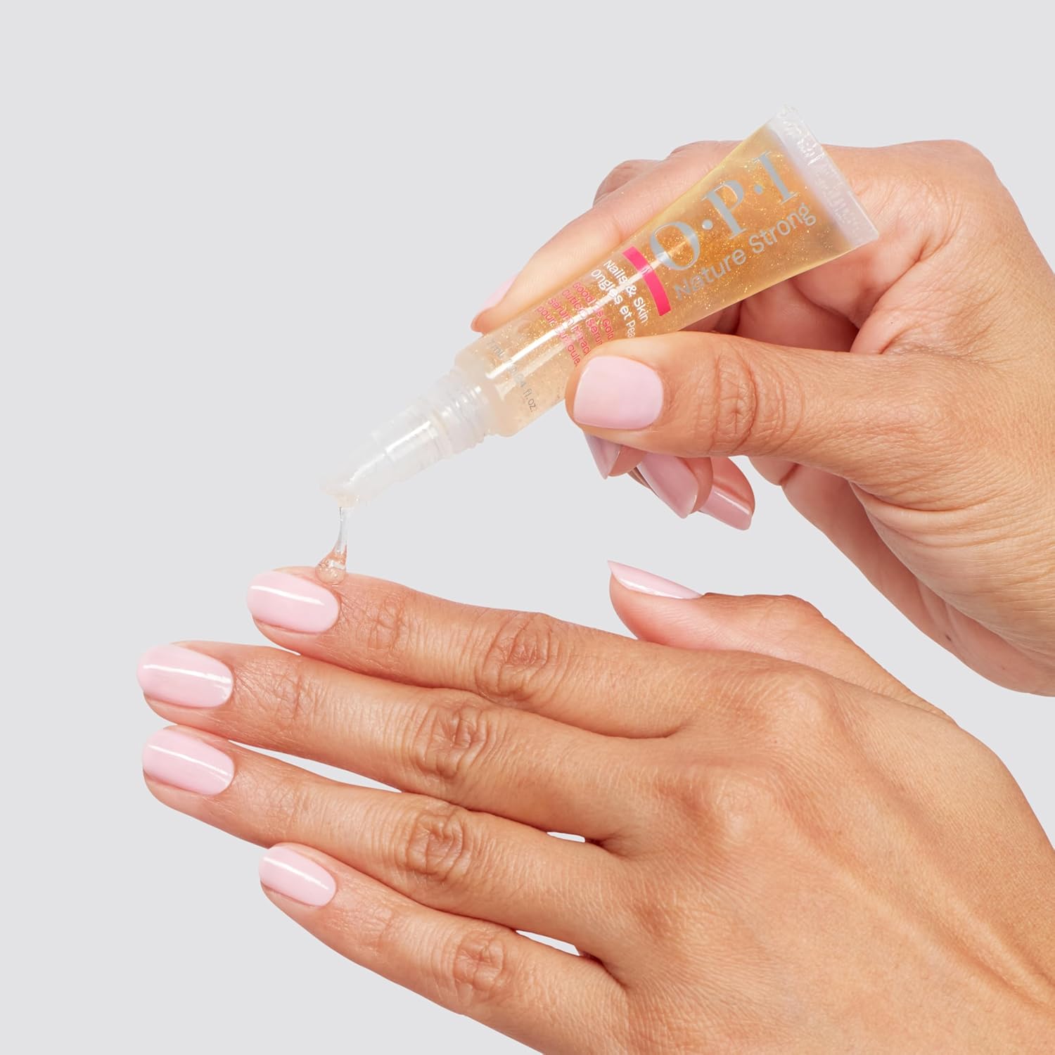 OPI  Nature Strong Good As Gold Cuticle Serum