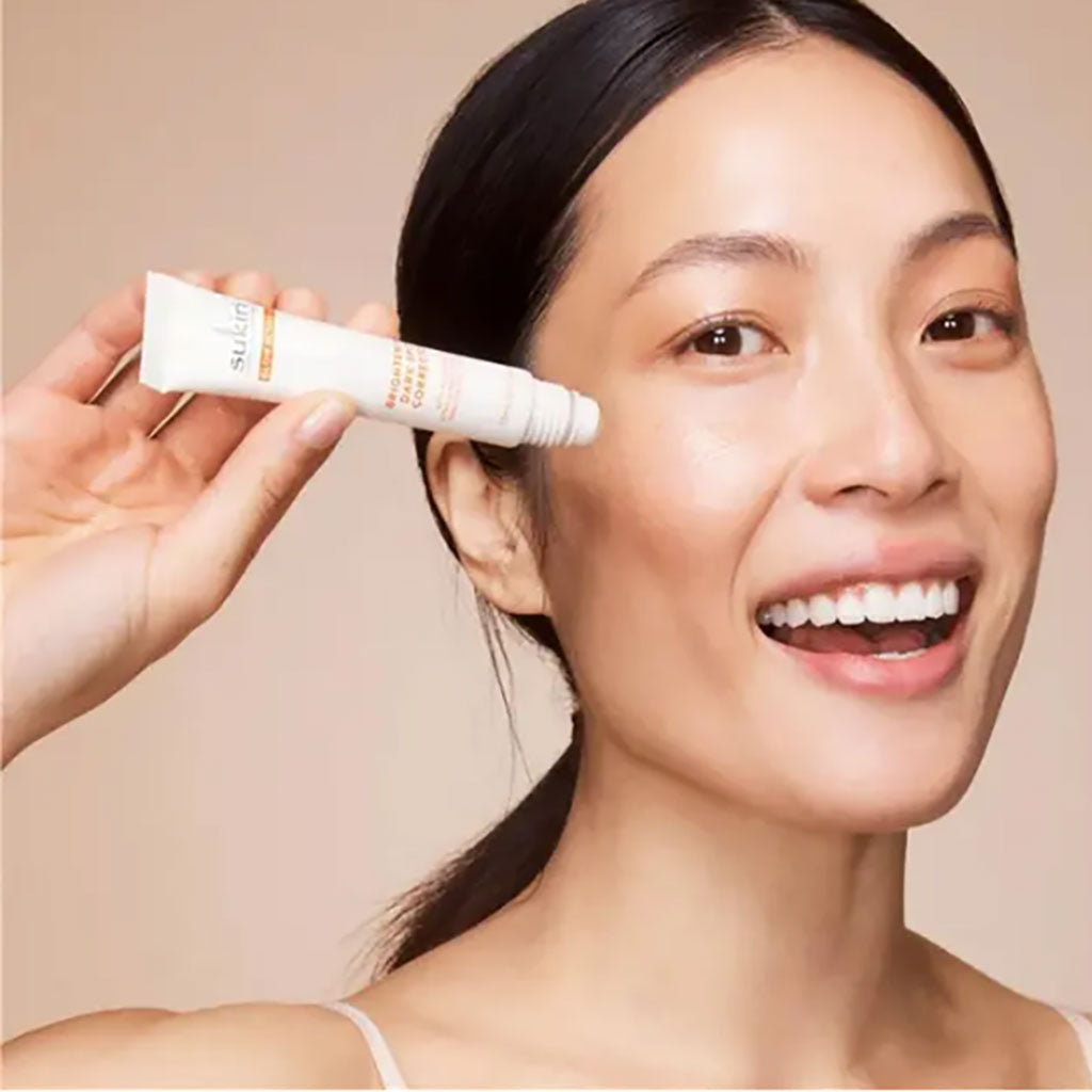 Sukin  Glow Active C Vitamin C Dark Spot Corrector