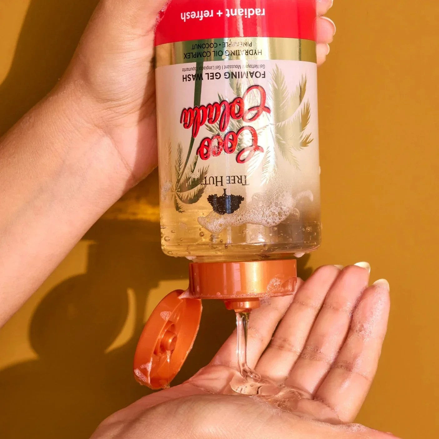 Tree Hut  Coco Colada Foaming Gel Wash
