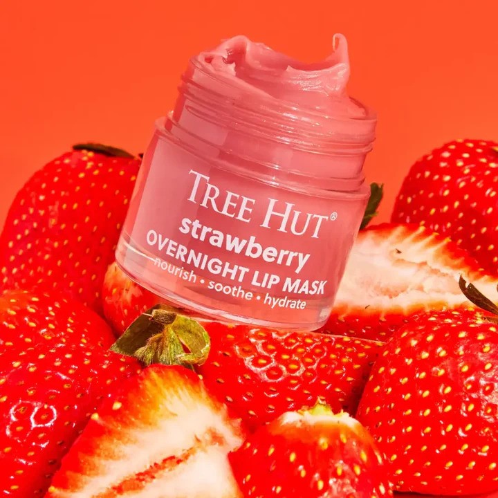 Tree Hut  Strawberry Overnight Lip Mask