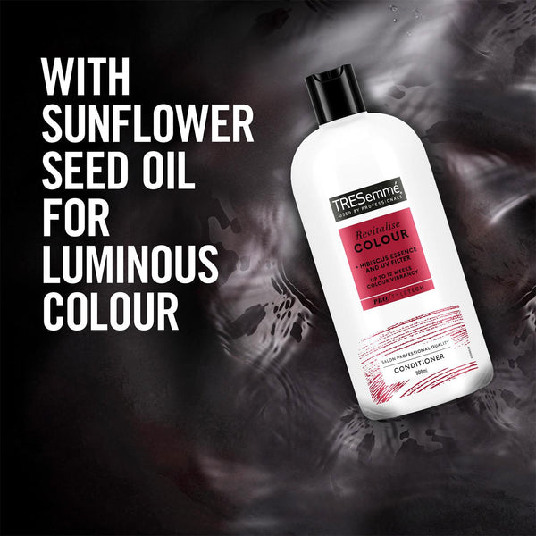 TRESemme Revitalise Colour Conditioner 900ml / 300ml