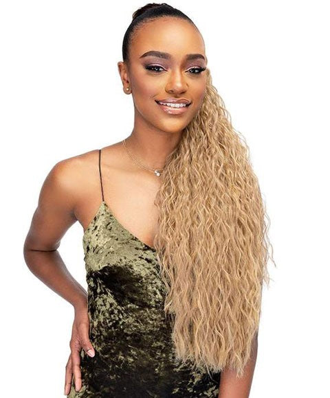 Janet Collection Noir Every Time Syn Guava DS Ponytail